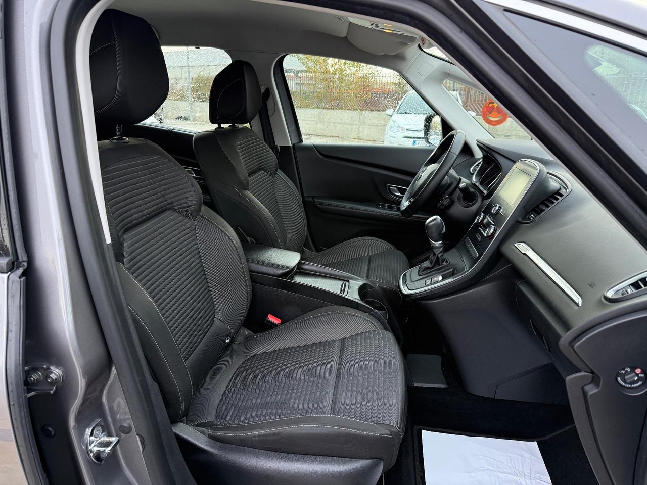 Renault Grand Scenic 1,7 dci 150CV -EDC- 7 POSTI