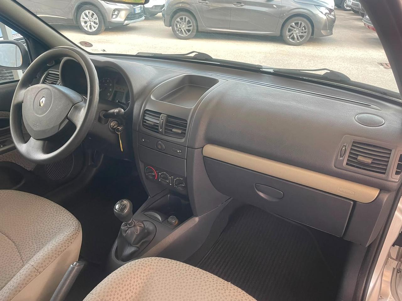 Renault Clio 1.2 cat 5 porte Fairway