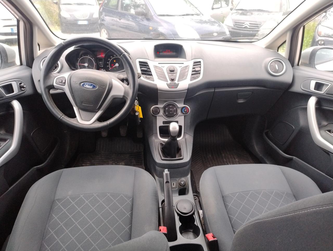 Ford Fiesta 1.2 82 CV 5 porte Titanium