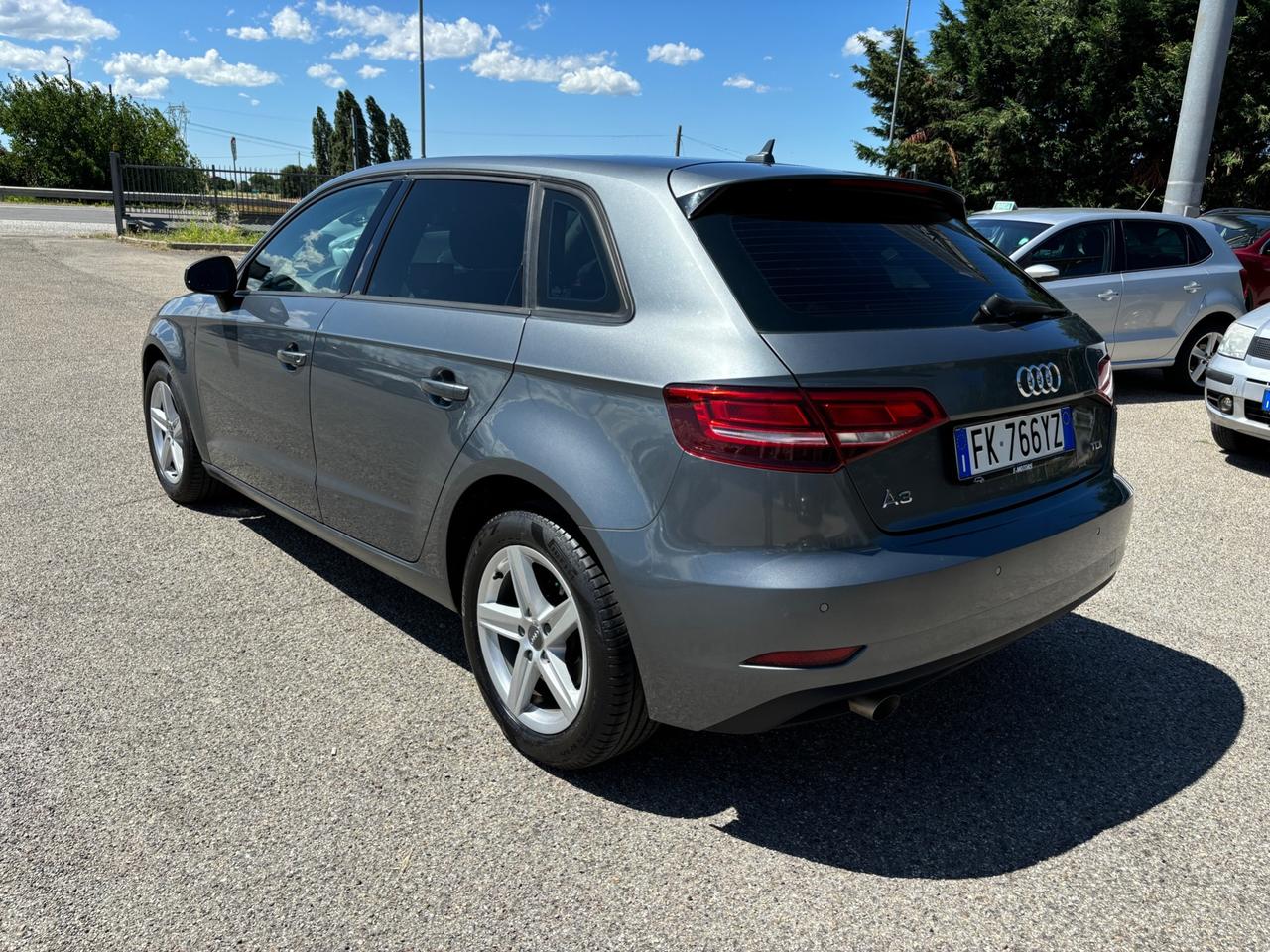 Audi A3 1.6 TDI S tronic Business - 2017