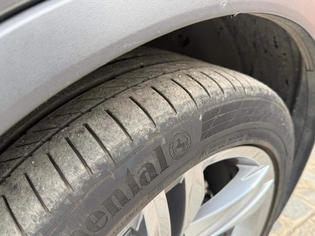 Volkswagen Tiguan 1.5 TSI Sport ACT BlueMotion Technology