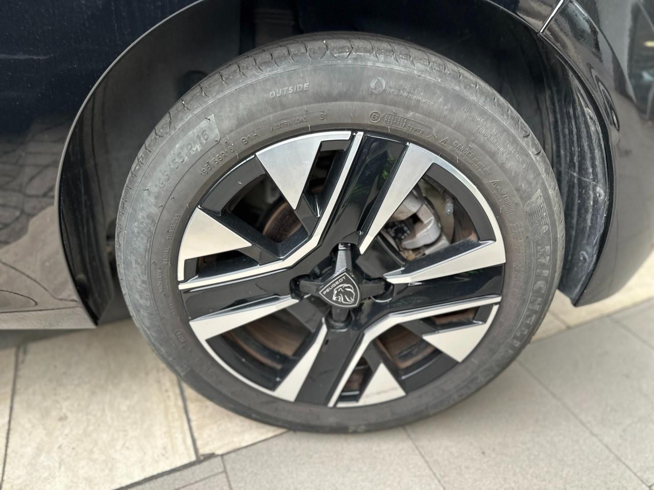 PEUGEOT 208 II 2023 - 208 1.2 puretech Allure s&s 100cv