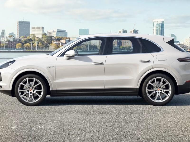 Porsche Cayenne 3.0 e-hybrid tiptronic