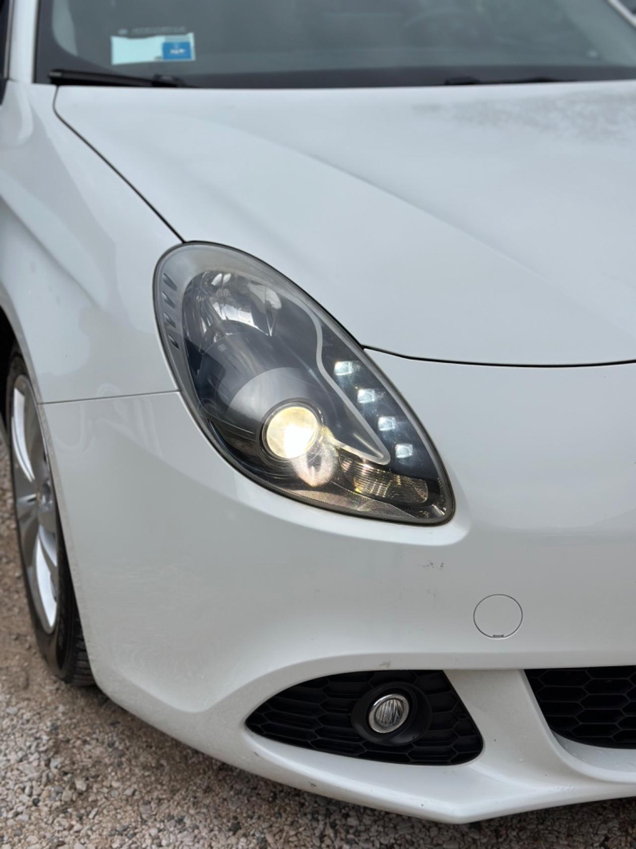 Alfa Romeo GIULIETTA 2.0 JTDm-2 DISTINCTIVE KMCERT GARANZ