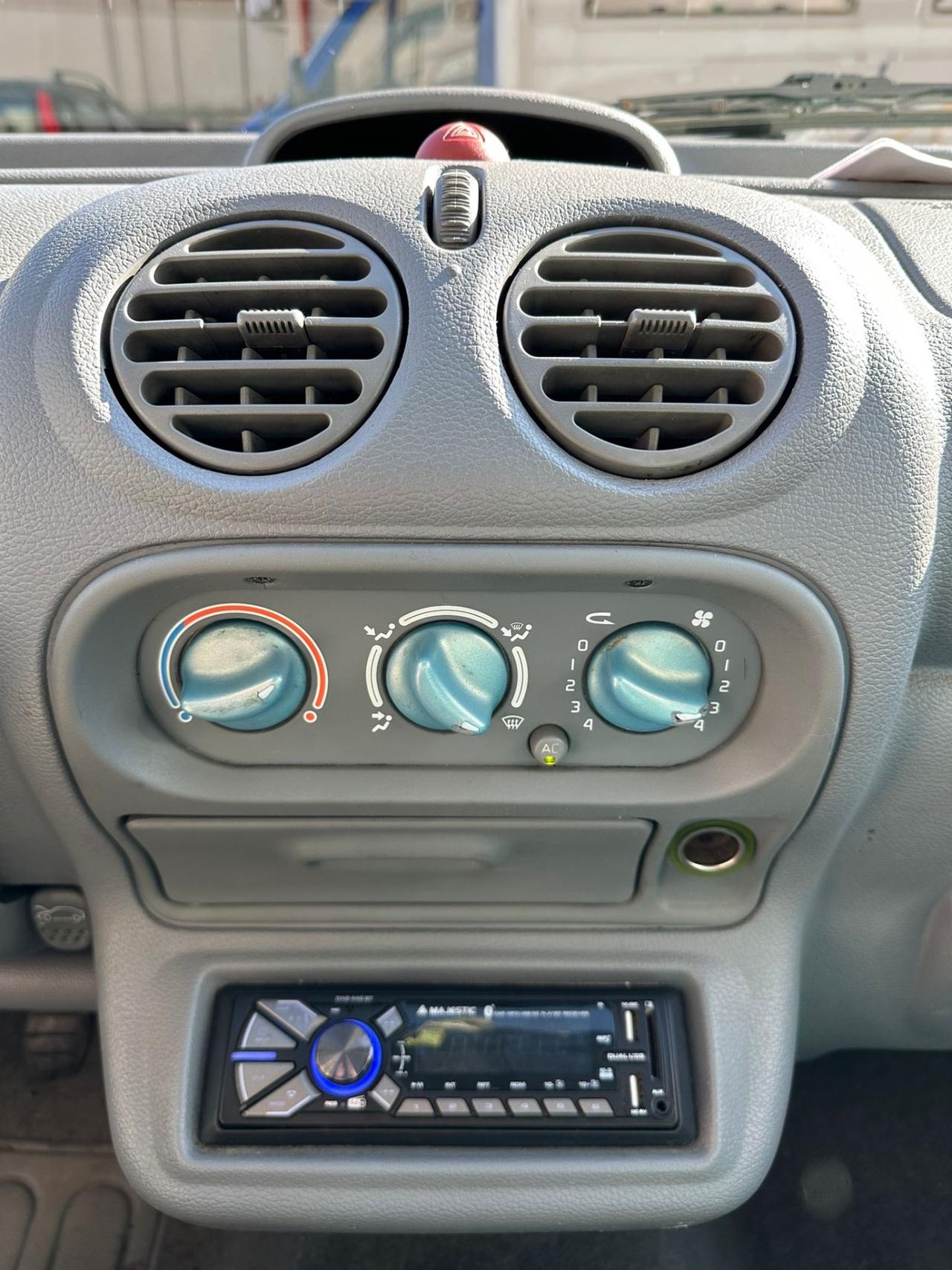 Renault Twingo 1.2i cat Diabolika