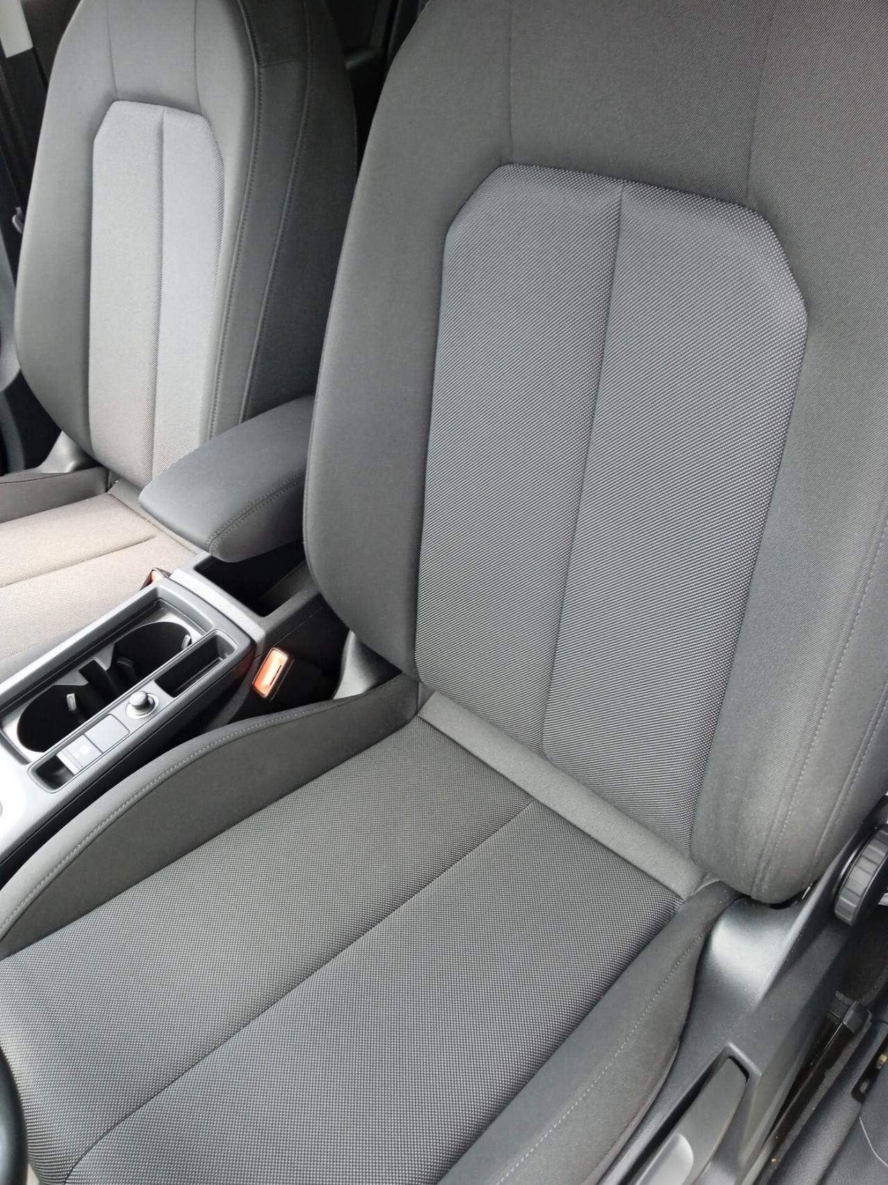 Audi Q3 45 SPB APPLE CAR PLAY SENS PARK DOPPI RETROCAMERA NAVY CRUISE CONTROL PRONTA CONSEGNA