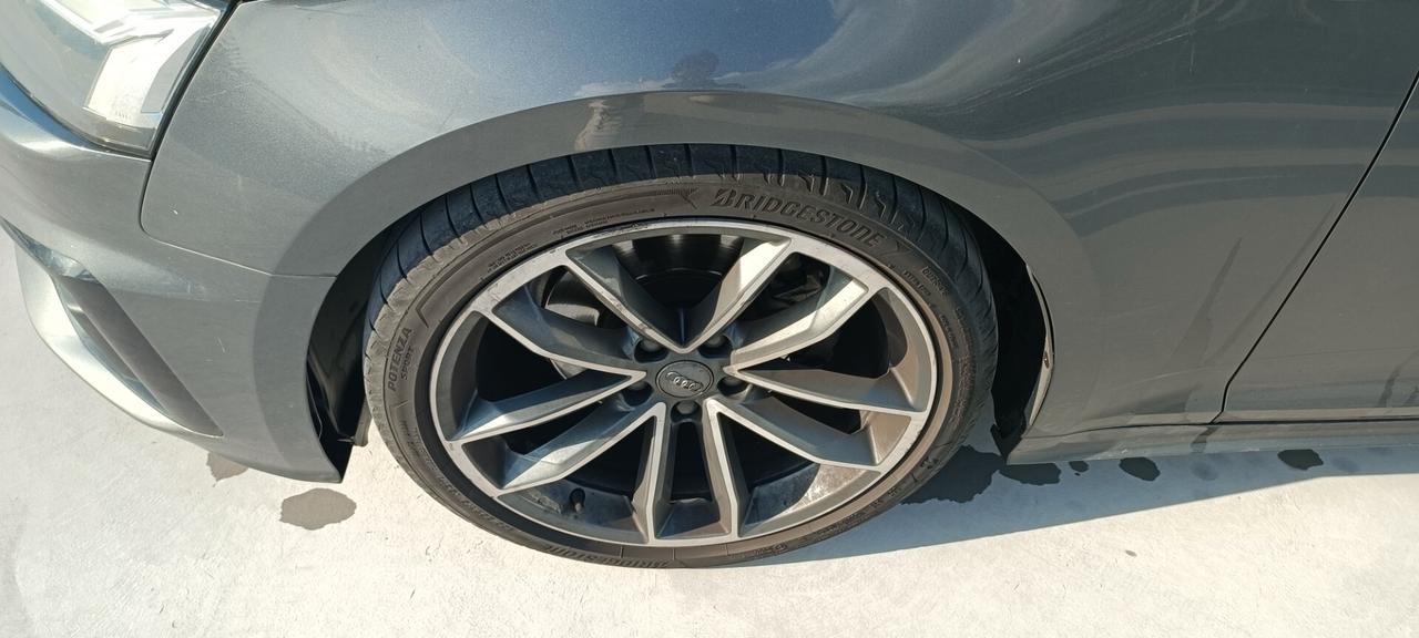 Audi A5 40 TFSI S tronic line edition