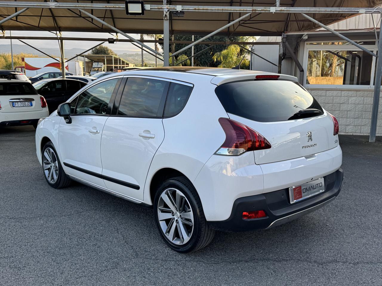 Peugeot 3008 1.6 HDi 115CV Allure