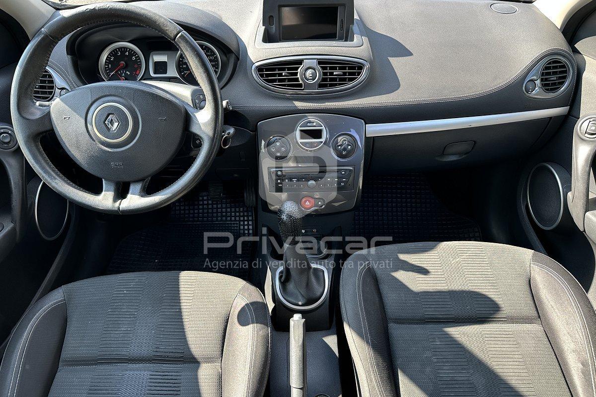 RENAULT Clio 1.2 16V 5 porte Dynamique