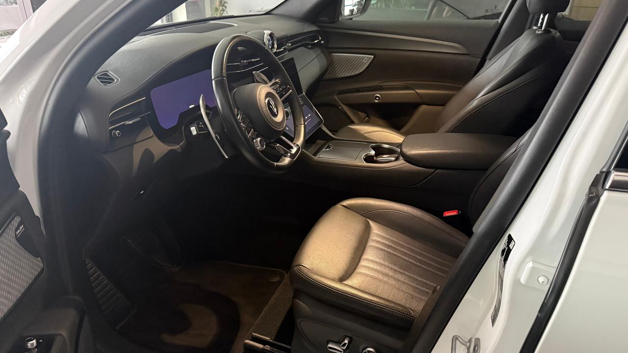 Maserati Grecale MHEV 300 CV AWD GT