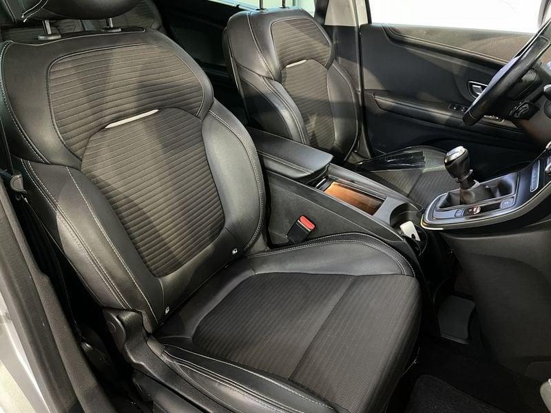 Renault Scénic dCi 8V 110CV Energy Bose