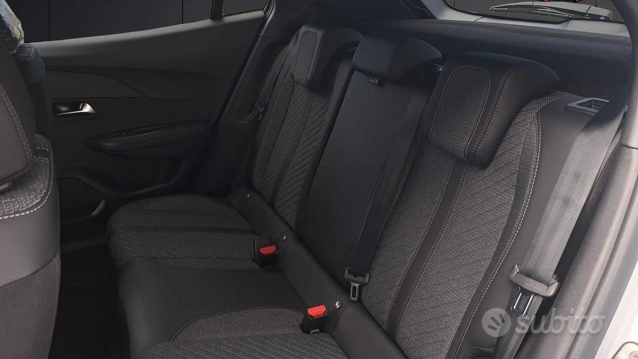 Peugeot 2008 1.2 Puretech 100 cv ALLURE