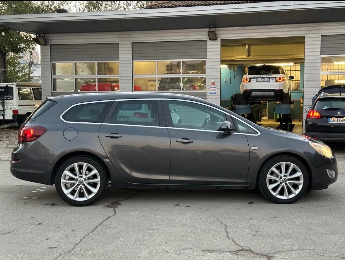 Opel Astra 1.7 CDTI 125CV Sports Tourer Cosmo
