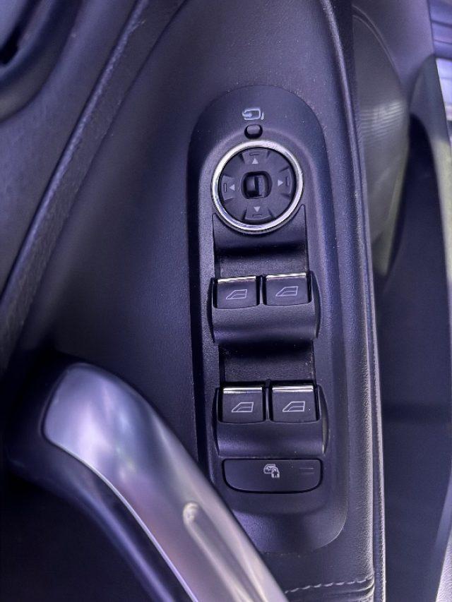 FORD S-Max 2.0 203CV Titanium