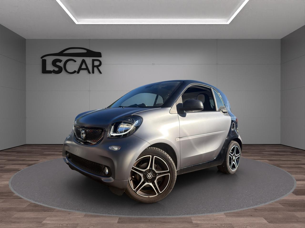Smart fortwo coupe Fortwo 1.0 Passion 71cv - Unipro - Promo Finanziamento - Schermo - Bracciolo - Sedili riscaldabili