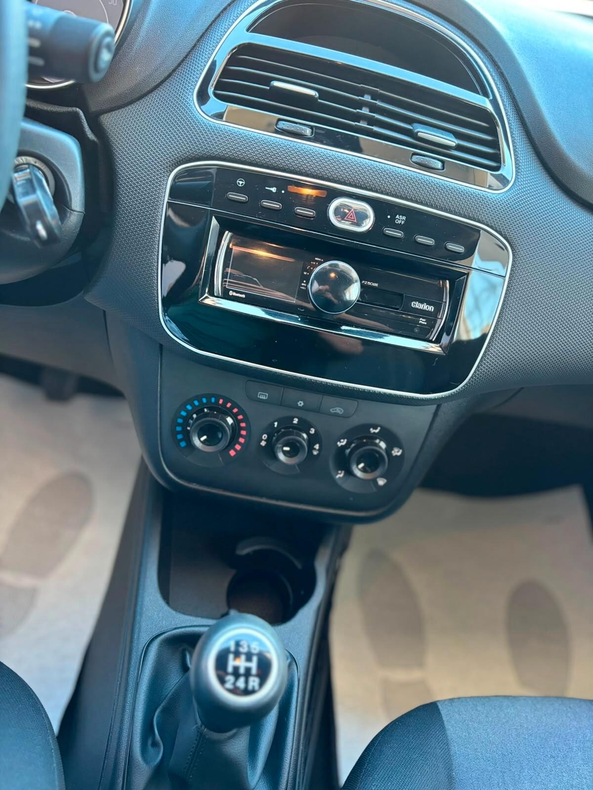 Fiat Punto 1.3 MJT II 75 CV