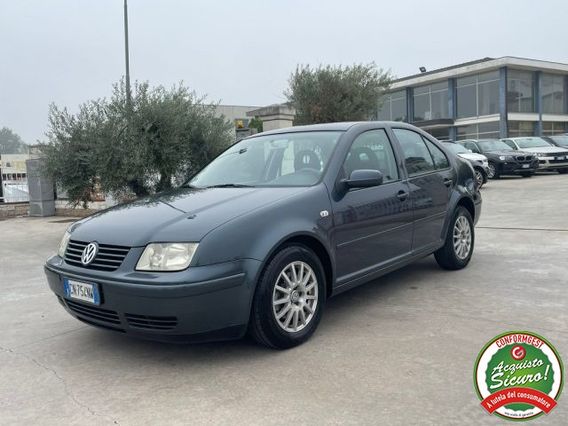 VOLKSWAGEN Bora 1.6 16V cat Highline