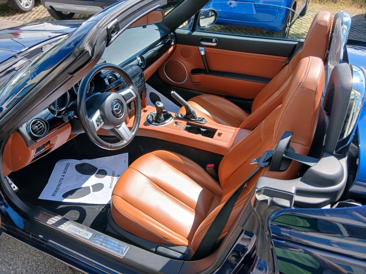 Mazda MX-5 Roadster 2.0L 16V
