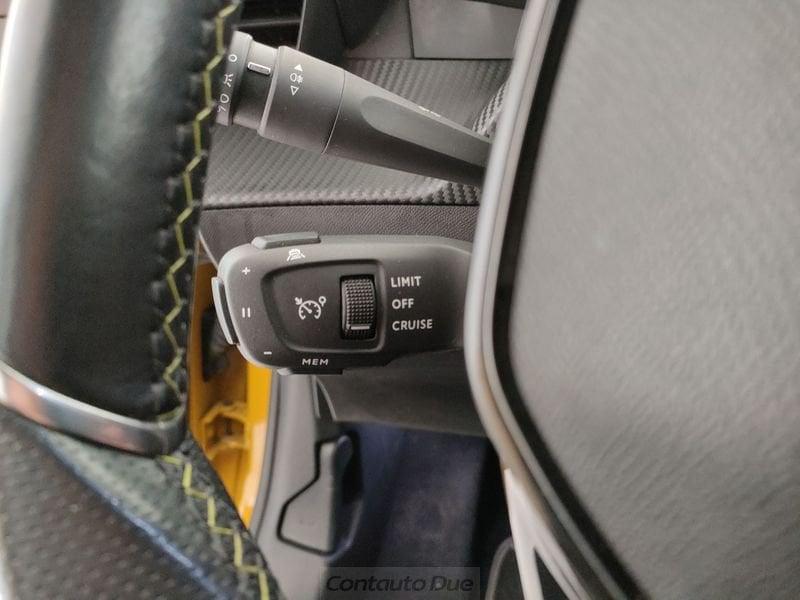 Peugeot 208 208 1.5 bluehdi GT Line s&s 100cv