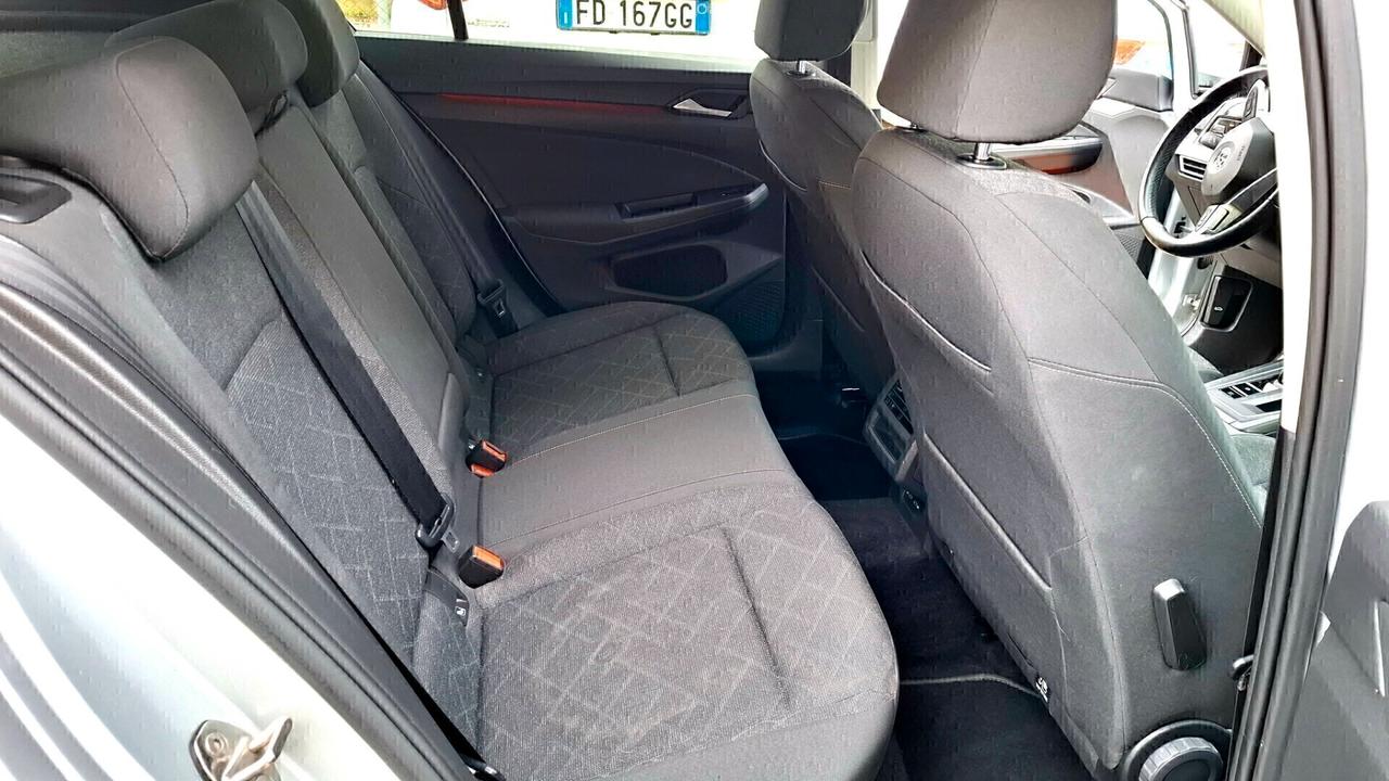 VOLKSWAGEN GOLF 2.0 TDI 150 CV DSG SCR Style