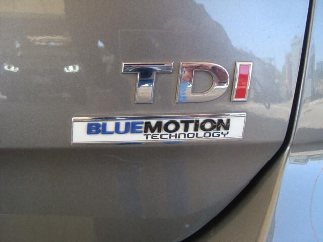 Volkswagen Golf 5p 1.6 TDI R-LINE 110CV