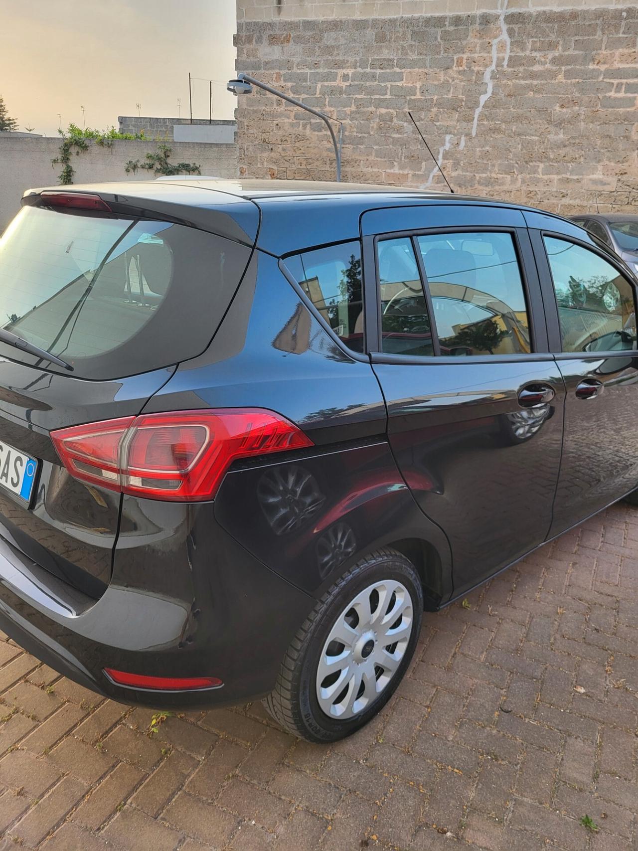 Ford B-Max 1.5 TDCi 75 CV