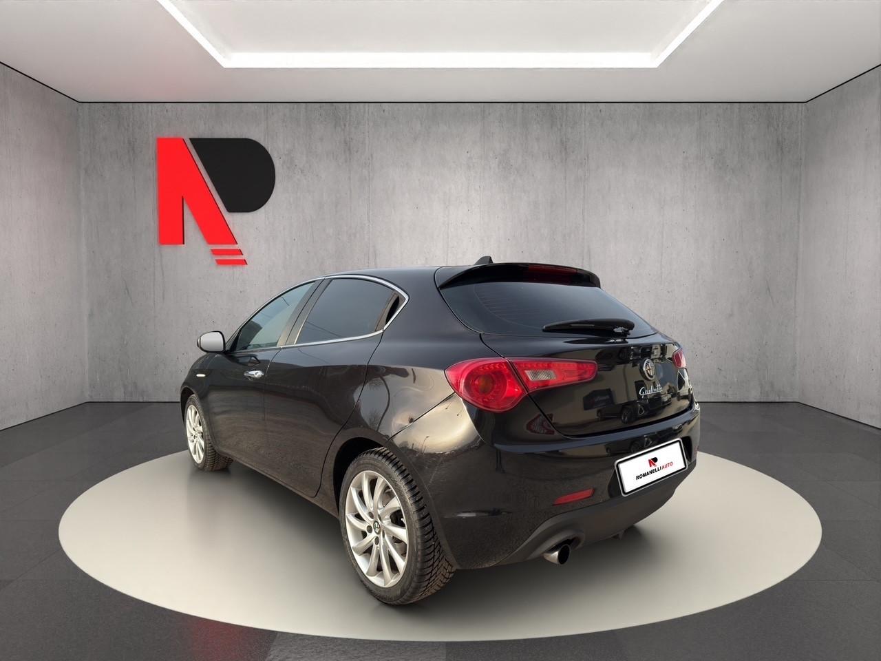 Alfa Romeo Giulietta 1.6 JTDm-2 105 CV Distinctive GANCIO TRAINO