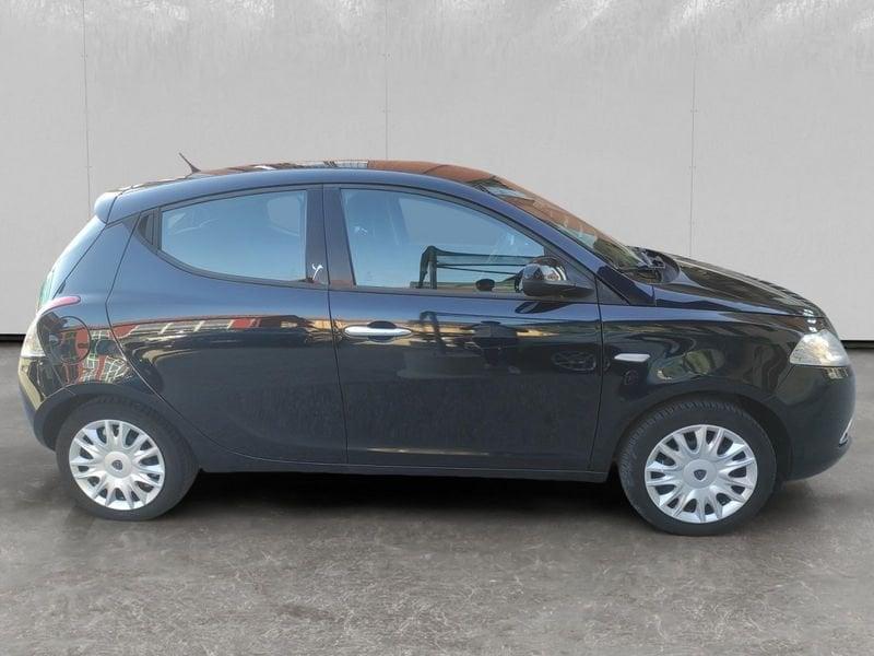 Lancia Ypsilon 1.2 8v Silver s&s 69cv
