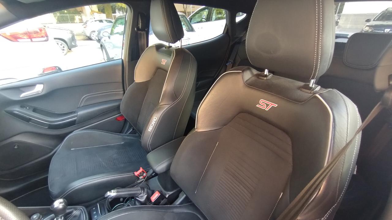 Ford Fiesta 1.5 Ecoboost 200 CV 5 porte ST