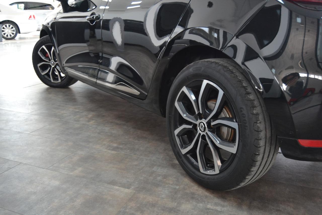 Renault Clio 1.5 DCI 75CV Moschino FULLSET