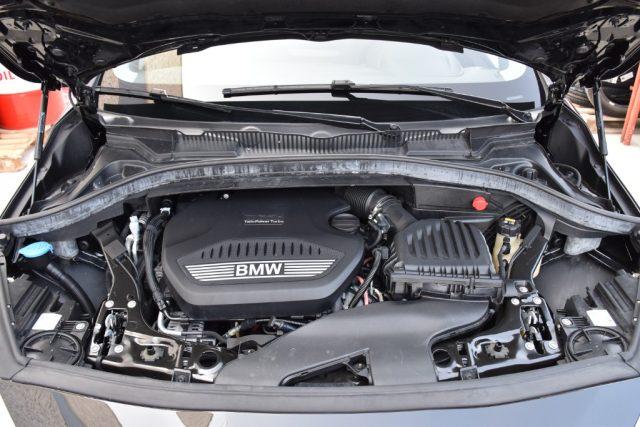 BMW 218 d Active Tourer Business *Navi, Pelle*