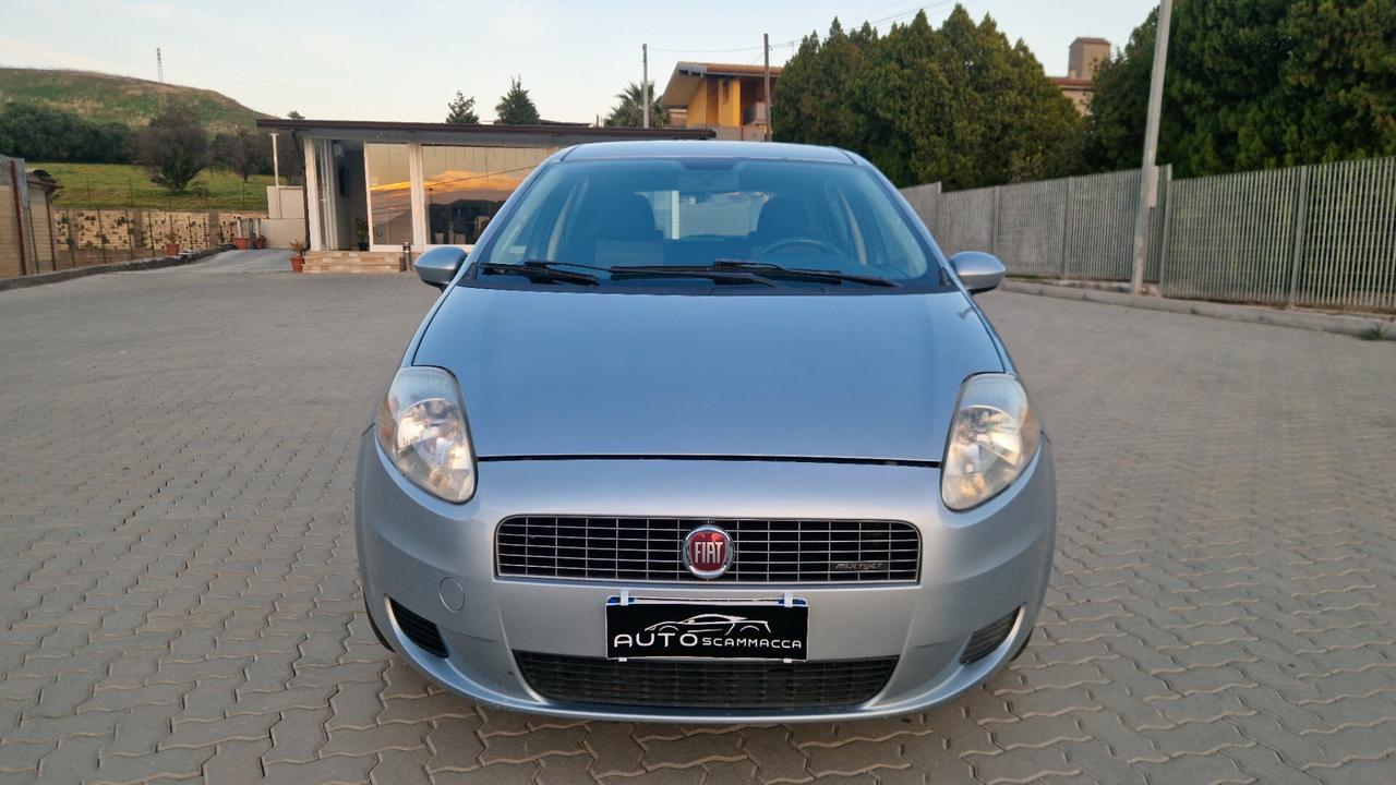 Fiat Grande Punto 1.3 MJT 75 CV 5 porte Dynamic