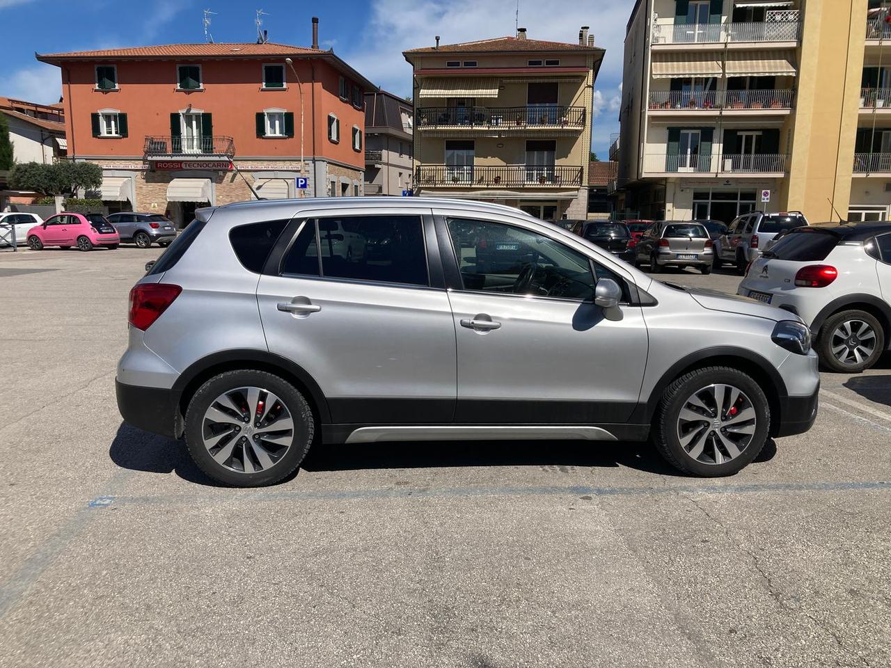 Suzuki SX4 S-Cross / S-Cross 1.4 Boosterjet MHEV Star View