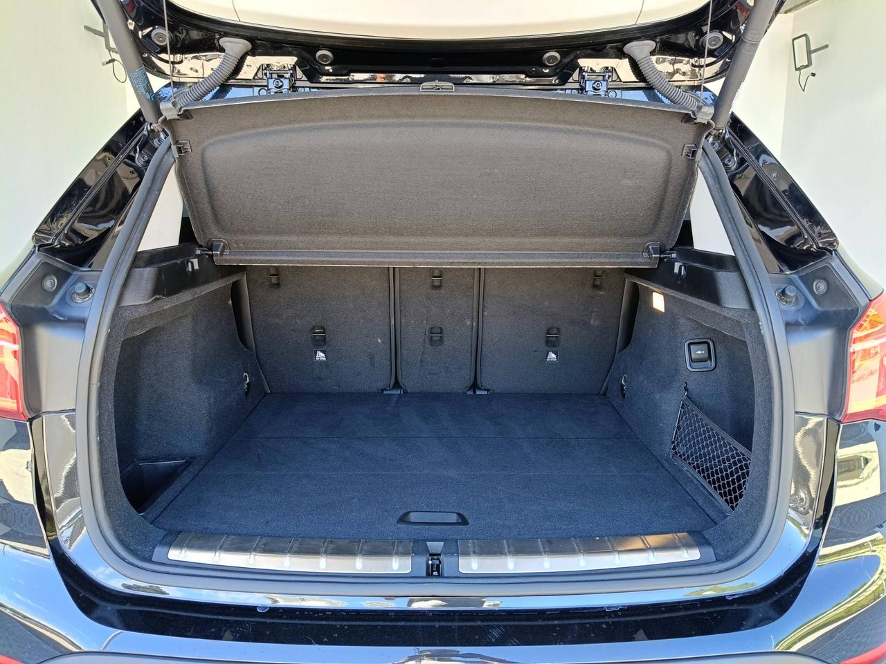 BMW X1 sdrive18d xLine auto my18