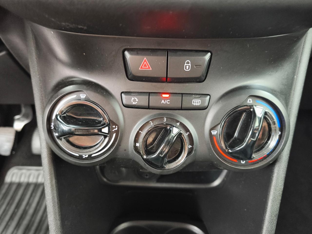 Peugeot 208 PureTech 82 5p. GPL Active