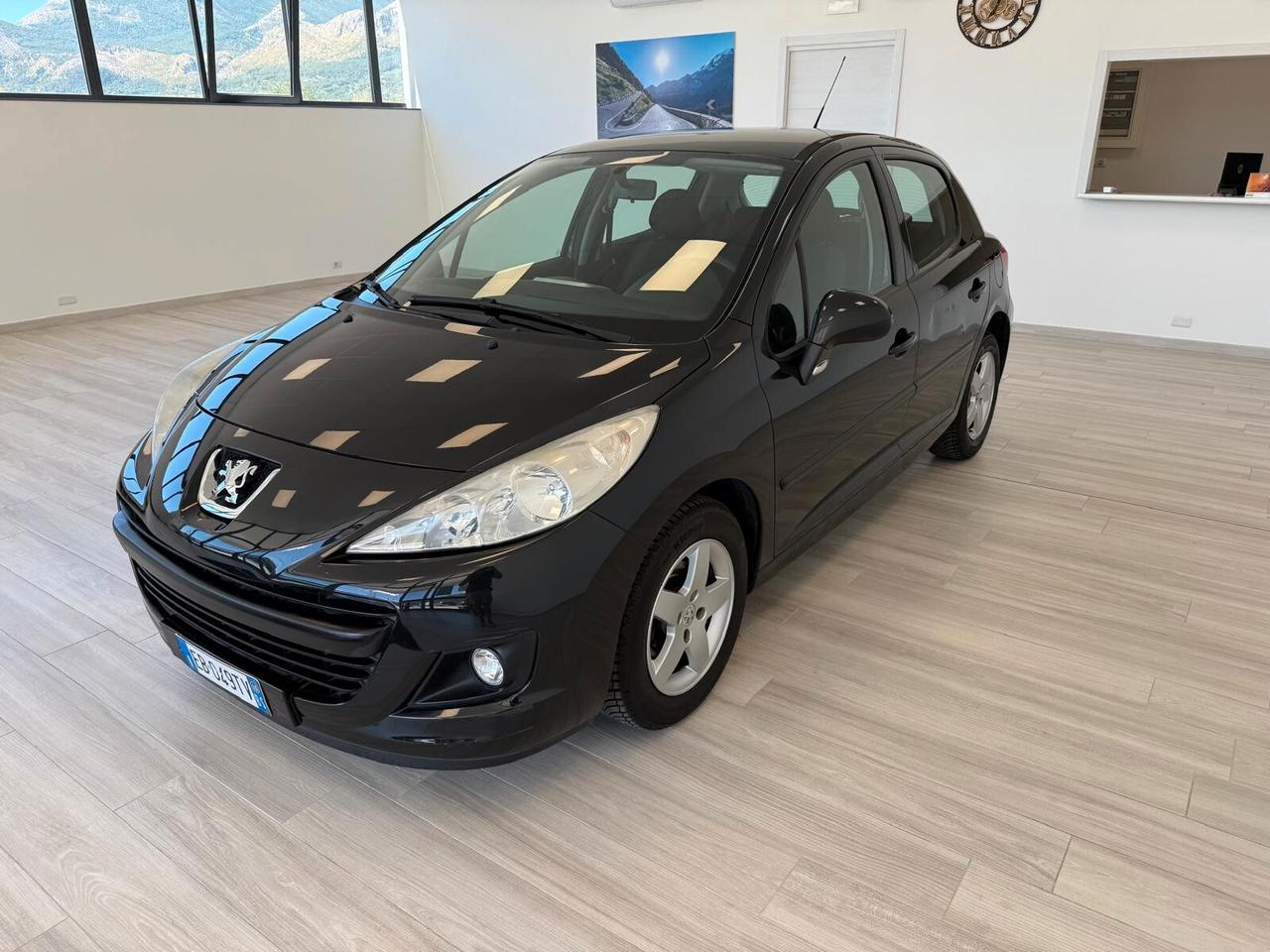 Peugeot 207 1.4 GPL 8V 75CV 5p. Energie Sport ECO