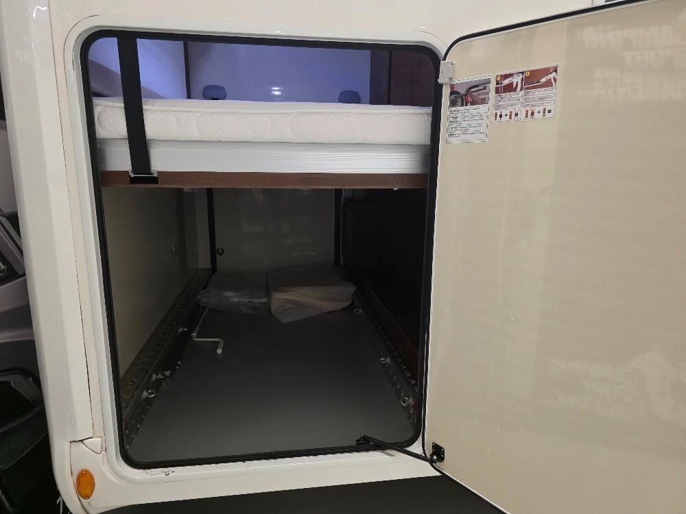 CAMPER MCLOUIS MC4 60