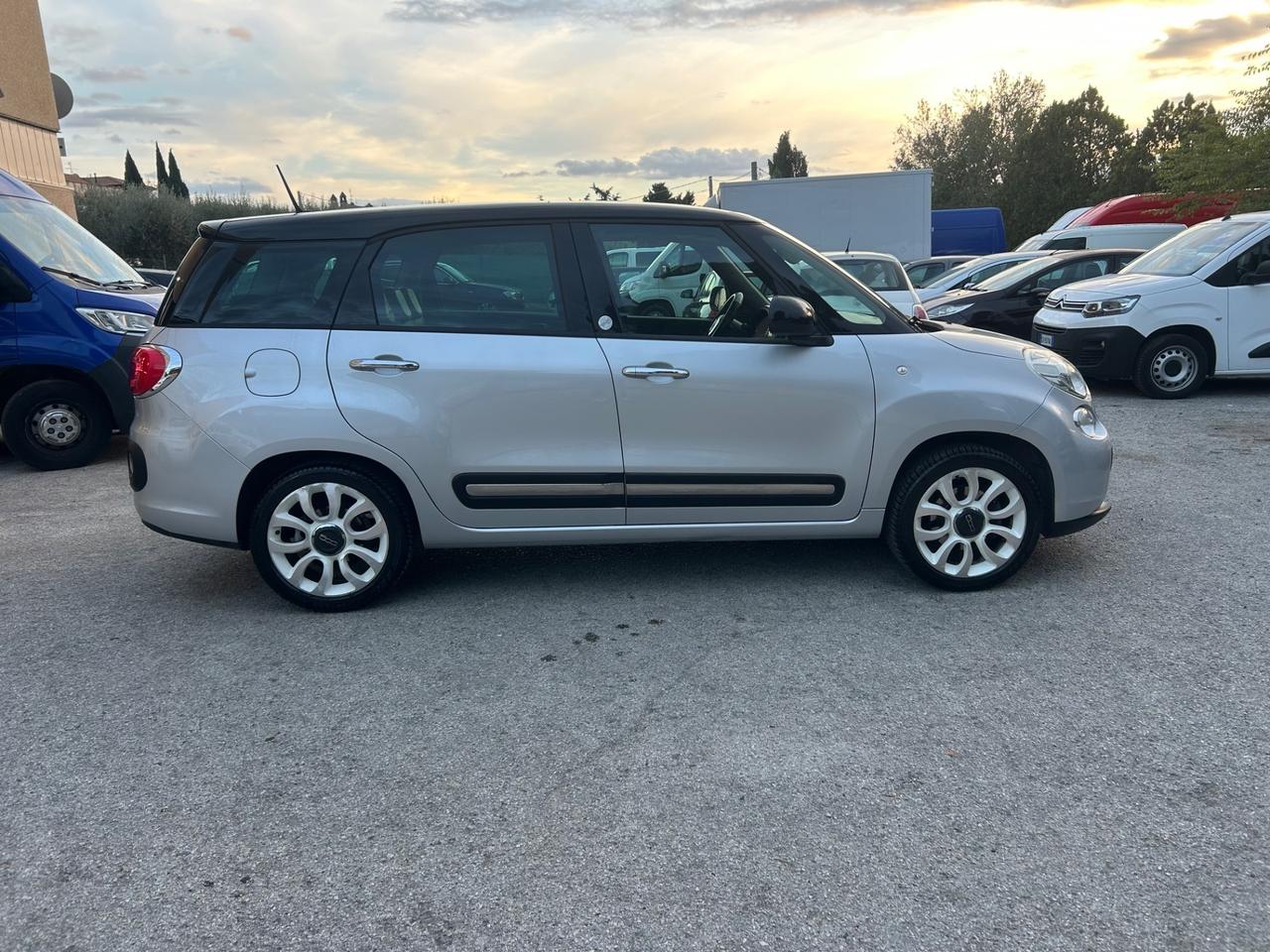 Fiat 500L Living 1.6 Multijet 7 Posti Tetto Panorama