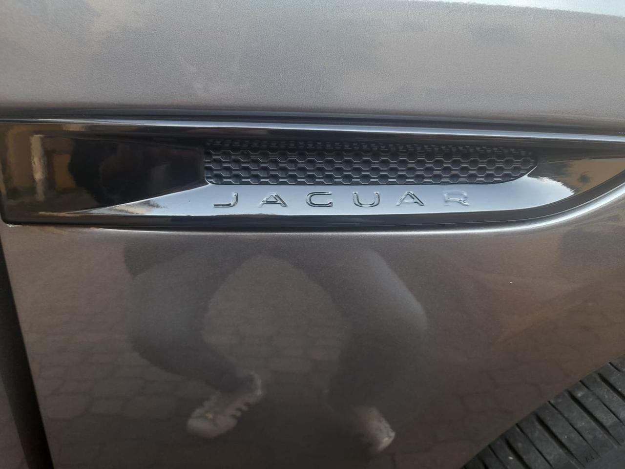 Jaguar F-Pace 2.0 20d Turbo #7015