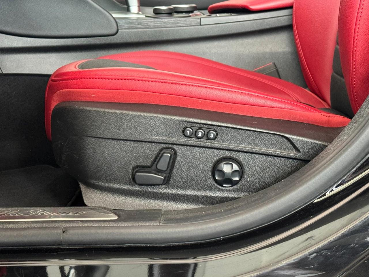 Alfa Romeo Giulia Giulia 2.0 t Super 200cv auto