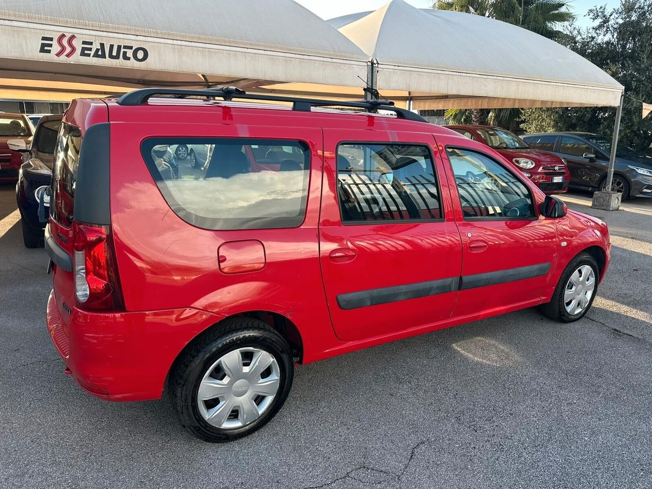 Dacia Logan MCV 1.5 dCi 85CV 7 posti Lauréate