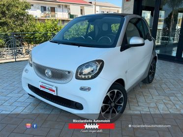 Smart ForTwo 1.0 71 coupé Passion - bianco opaco