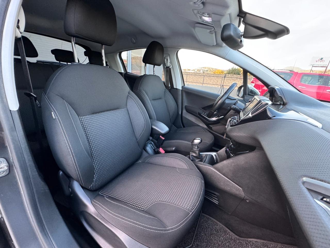 Peugeot 208 PureTech 82 5p. GPL Allure - GPL CASA MADRE - UNICO PROPRIETARIO