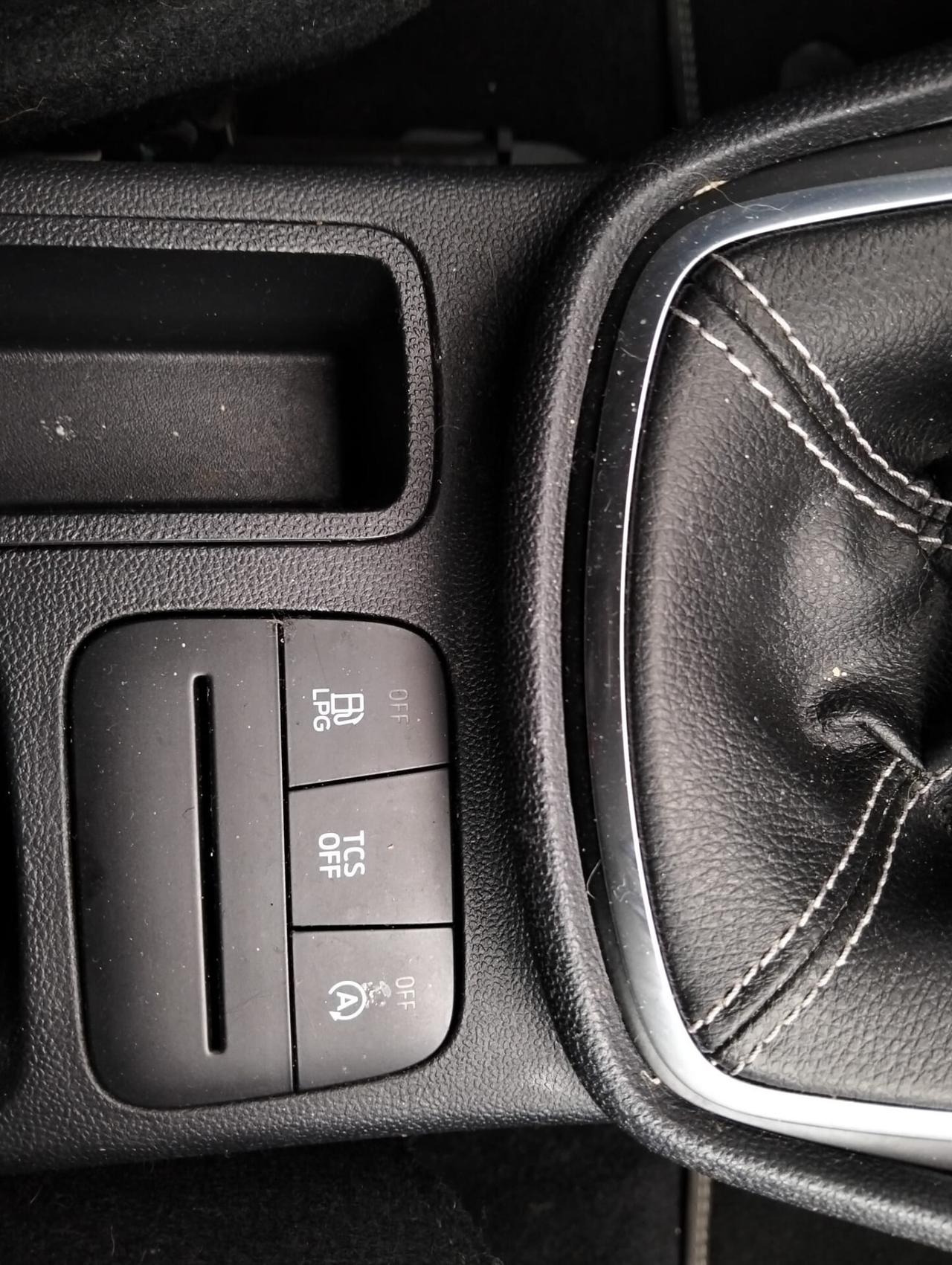 Ford Fiesta 1.1 75 CV GPL 5 porte Titanium 2022