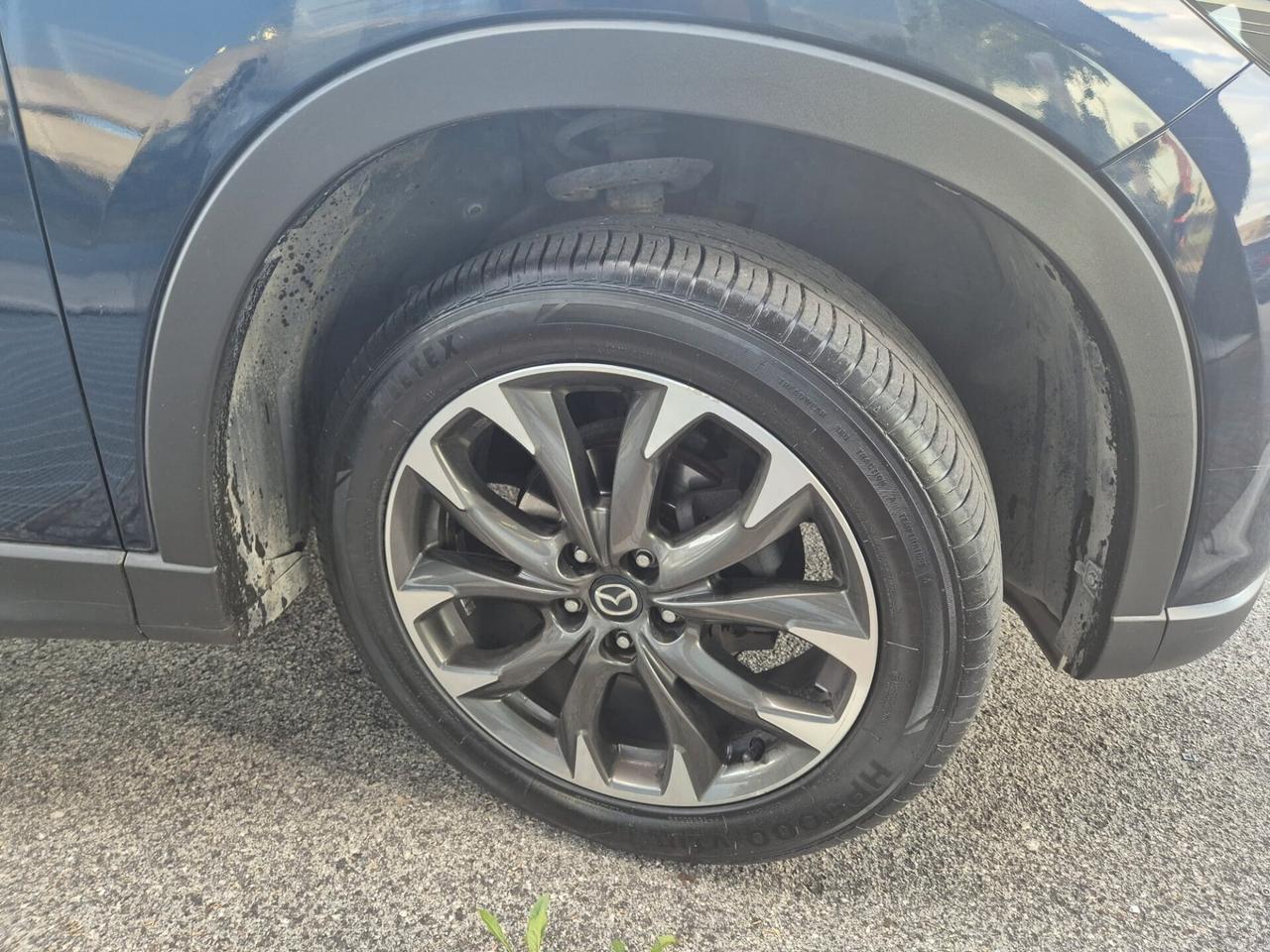 Mazda CX-5 2.2L 4WD Exceed E6B -- 4x4!!!