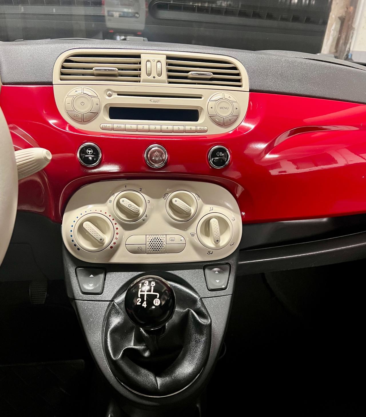 Fiat 500 lounge 1.2 benzina €5 OK NEOPATENTATI