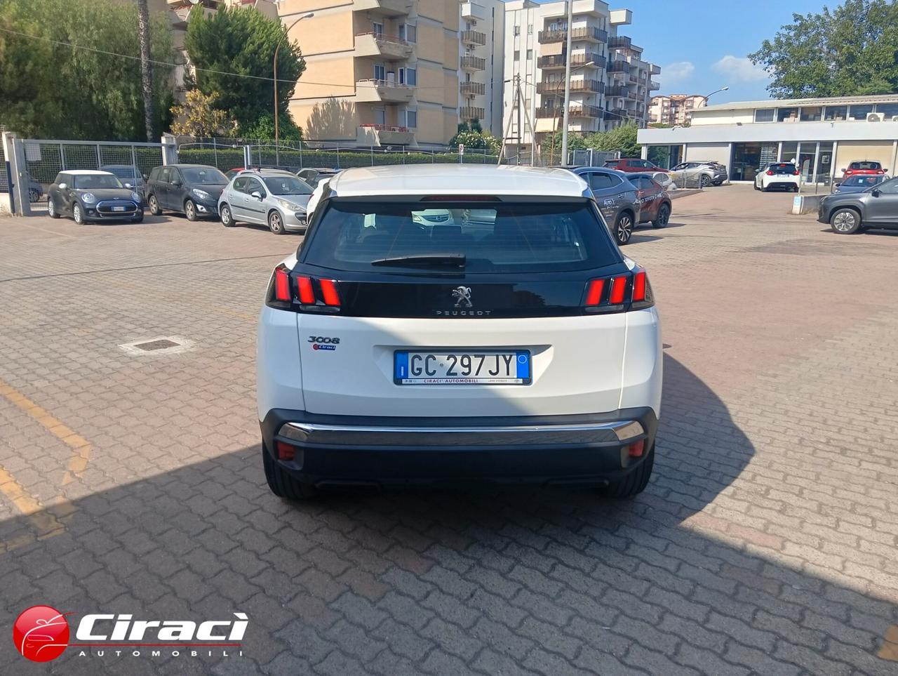 Peugeot 3008 BlueHDi 130 EAT8 Business