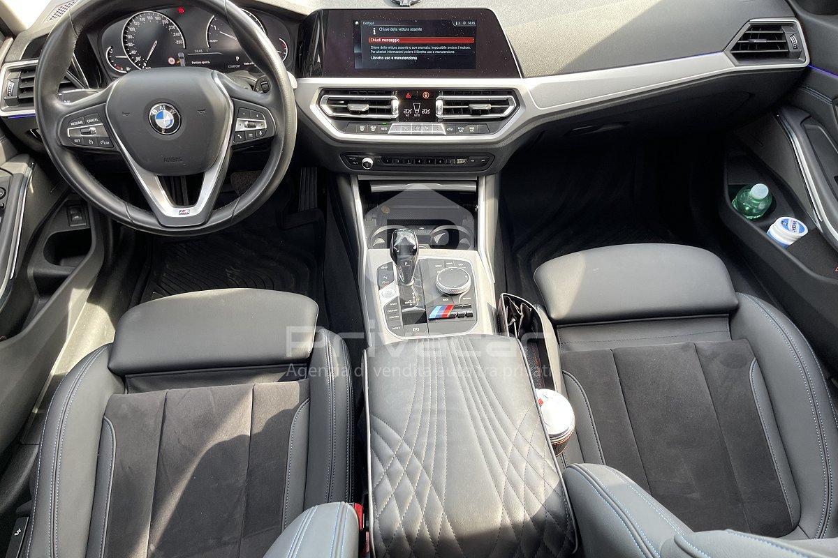 BMW 320i Touring Sport