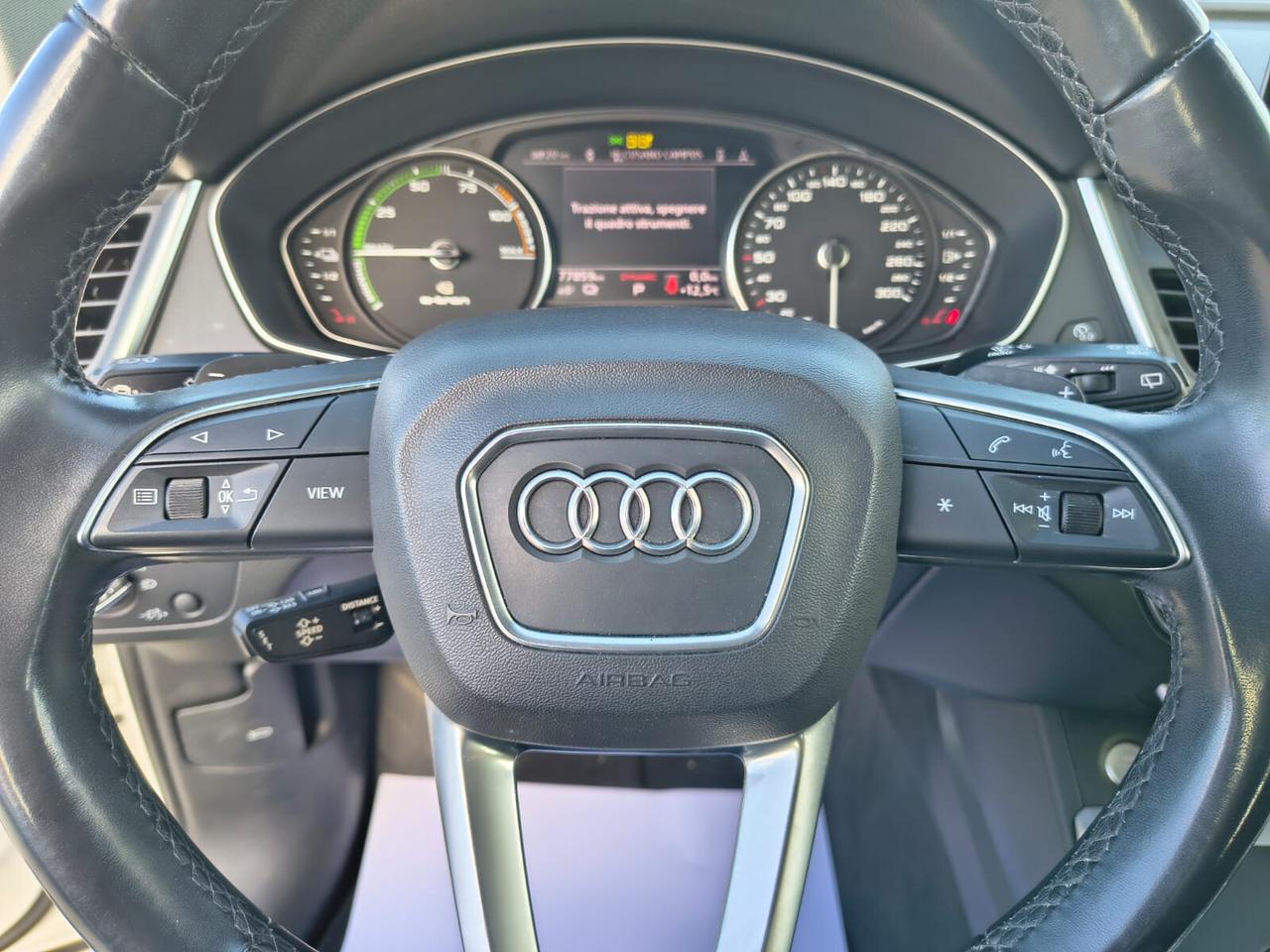 Audi Q5 50 TFSI e quattro S tronic Business