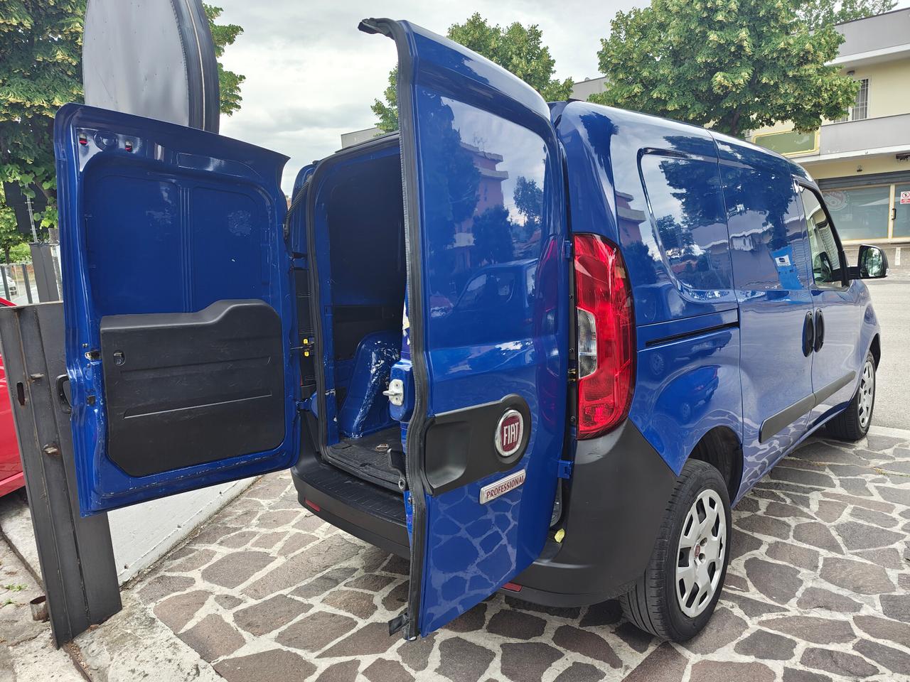 Fiat Doblo Doblò 1.4 T-Jet PC-TN Cargo Lounge